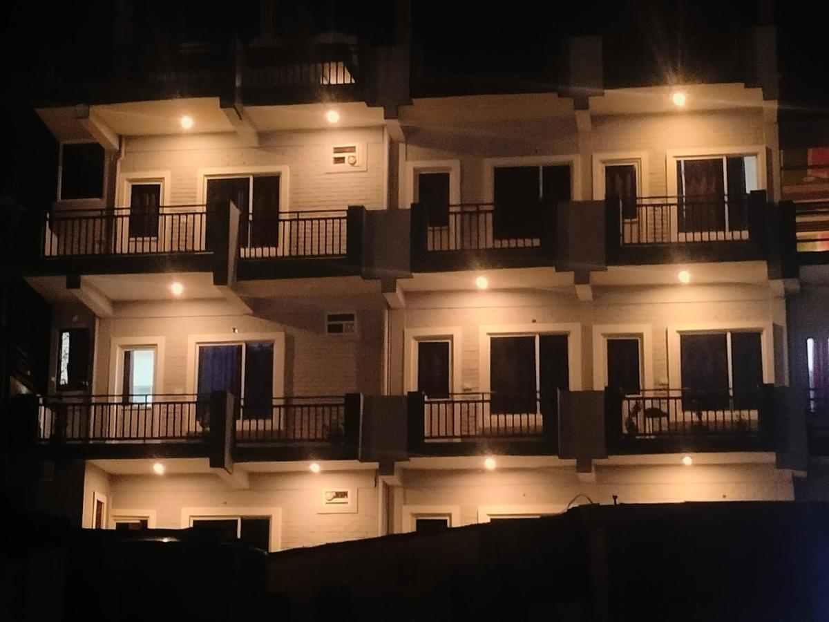 Chandra Palace Rishīkesh Exterior foto